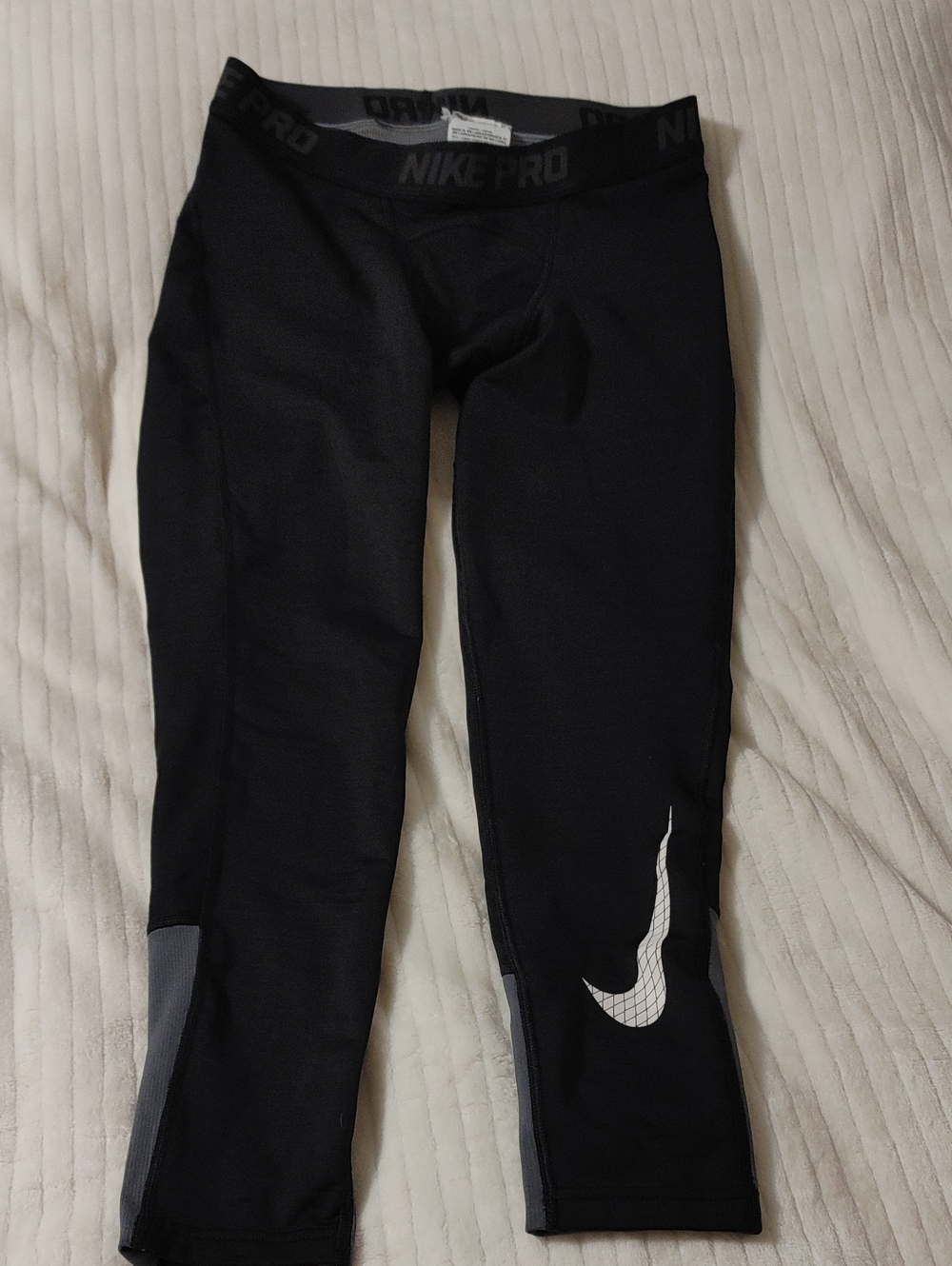 Nike Kids Black Cropped Leggings with White Swoosh